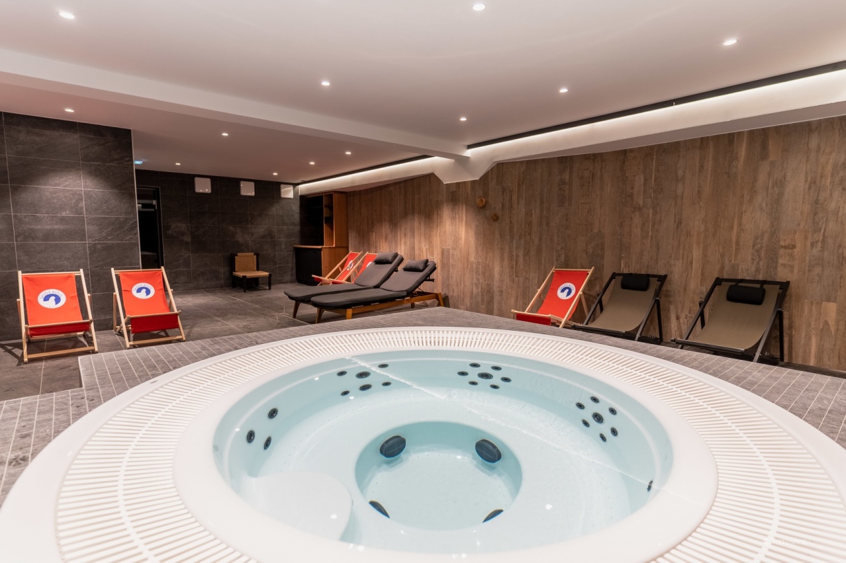 cristal-lodge-spa-jacuzzi-6710240