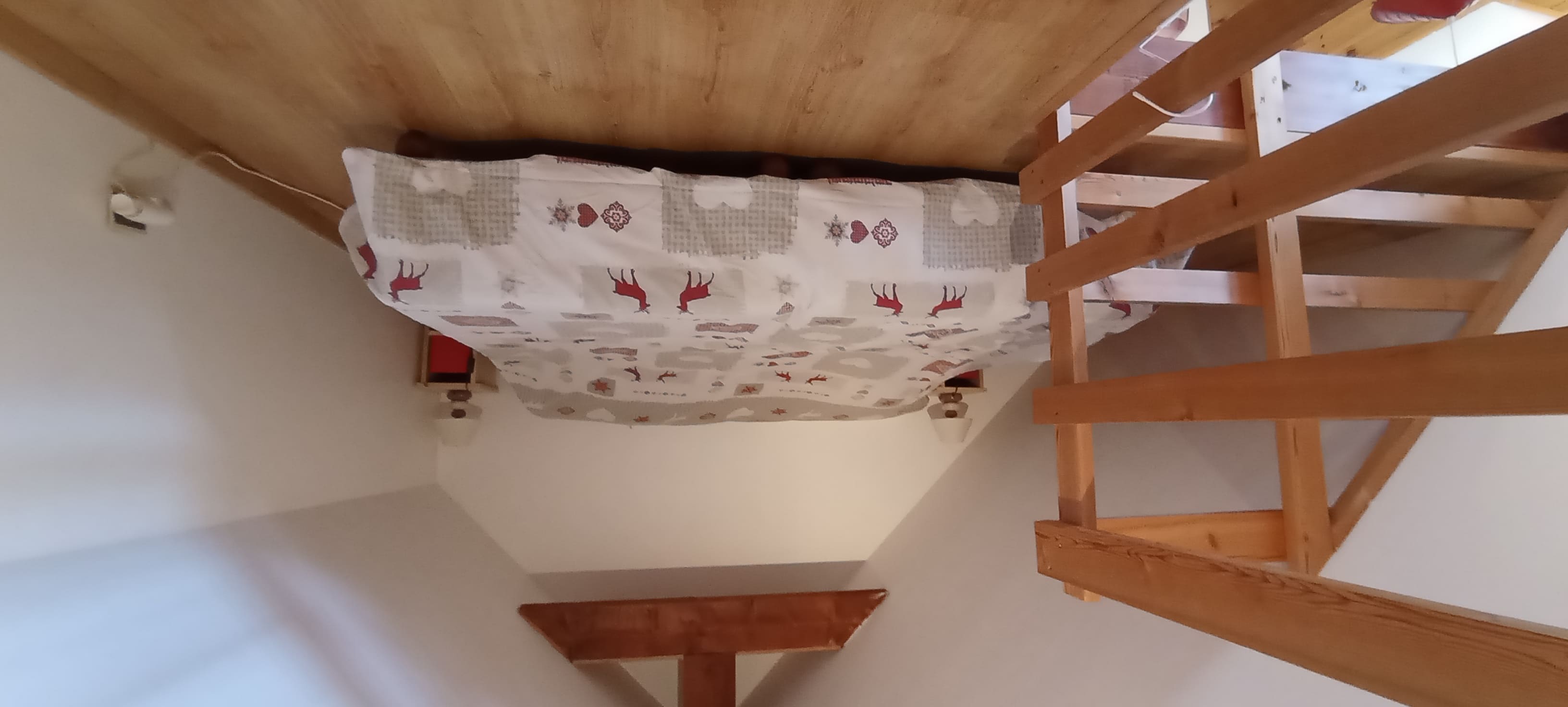 Lit Double STUDIO MEZZANINE (AVOUACHD)