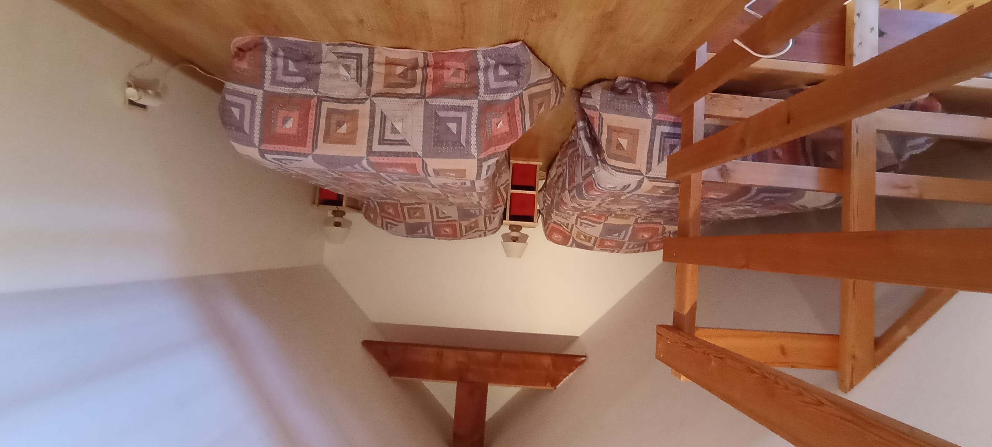 Lits Simples STUDIO MEZZANINE (AVOUACHD)