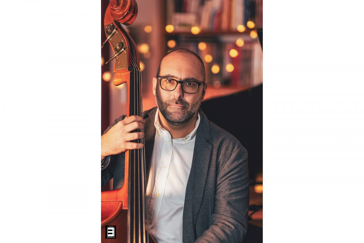 kind-of-jazz-contrebassiste-matteo-sgarzi