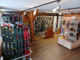 magasin-location-materiel-ski-connection-villeneuve-la-salle