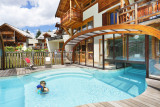 piscine-exterieure-adret-serre-chevalier