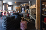 salon-reception-le-cristal-lodge-serre-chevalier