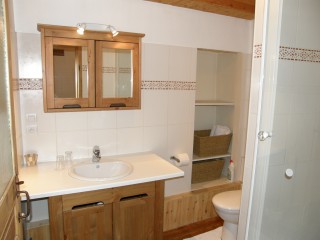 gite-03-08-008-1762789