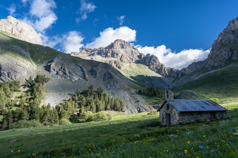 randonnee-refuge-montagne-serre-chevalier-vallee-briancon