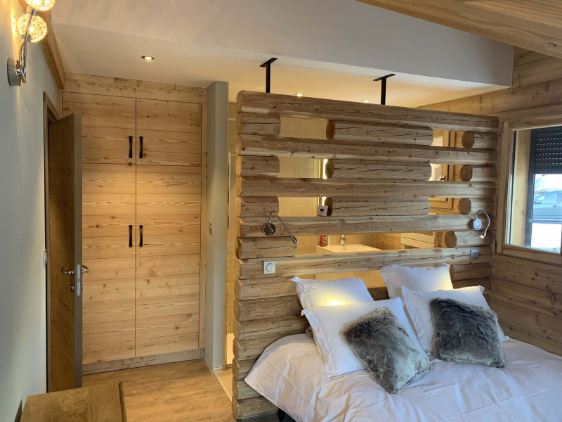 Chivoiu Lucian - Chalet La Cime des Peyrons