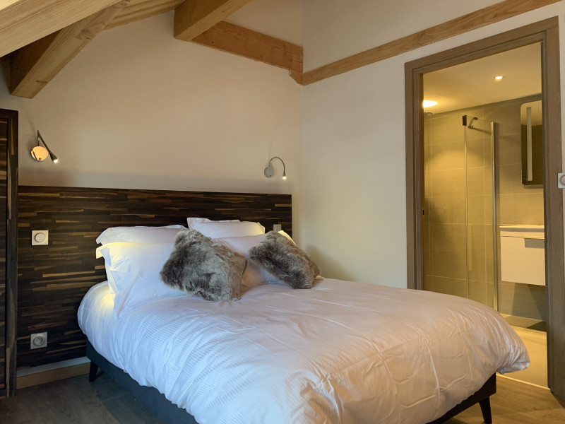 Chivoiu Lucian - Chalet La Cime des Peyrons