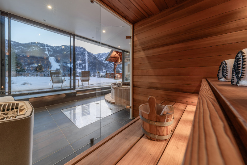 Chalet Snowbird sauna vue