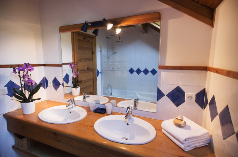 salle de bain commune