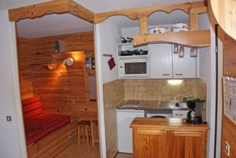 STUDIO CABINE AIGLON (ALB)_La Salle-les-Alpes