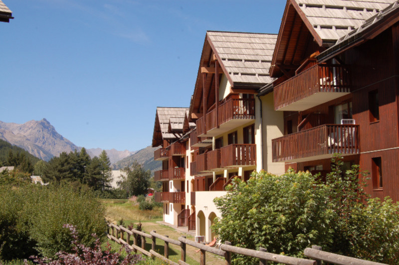 3 STANZE ALPAGA (CHOR)._La Salle-les-Alpes