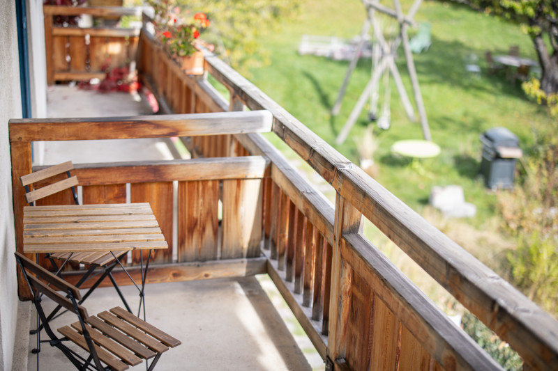 2-pieces-le-verger3-balcon-serre-chevalier-chantemerle-10837700