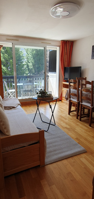 20260418-115959-10875806