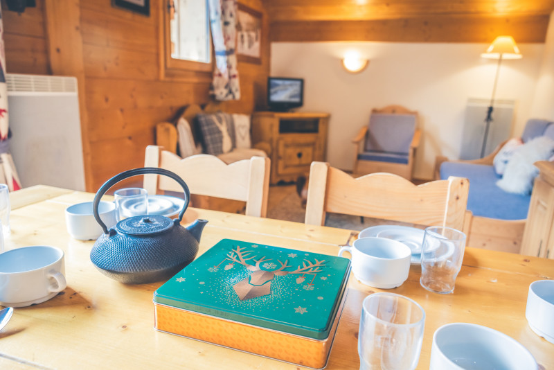 3-pieces-mezzanine-hameau-du-rocher-blanc-serre-or-beaumougl-table-serre-chevalier-chantemerle-10868066