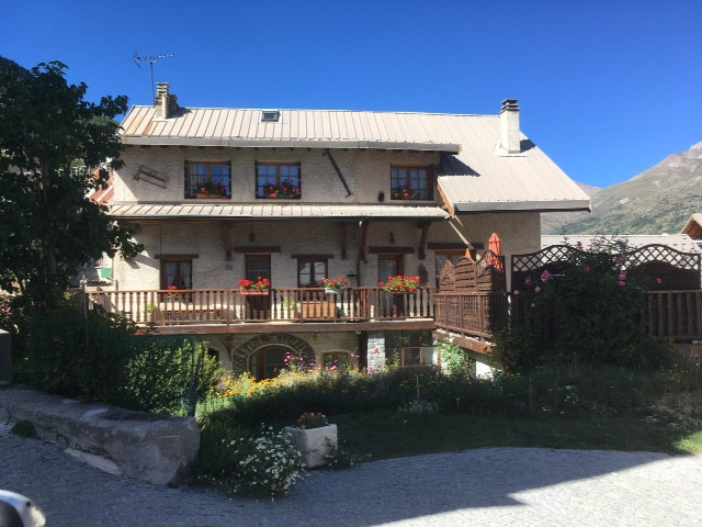 Bréchu Henri et Martine - Chez Jules Bréchu Henri et Martine - Chez Jules