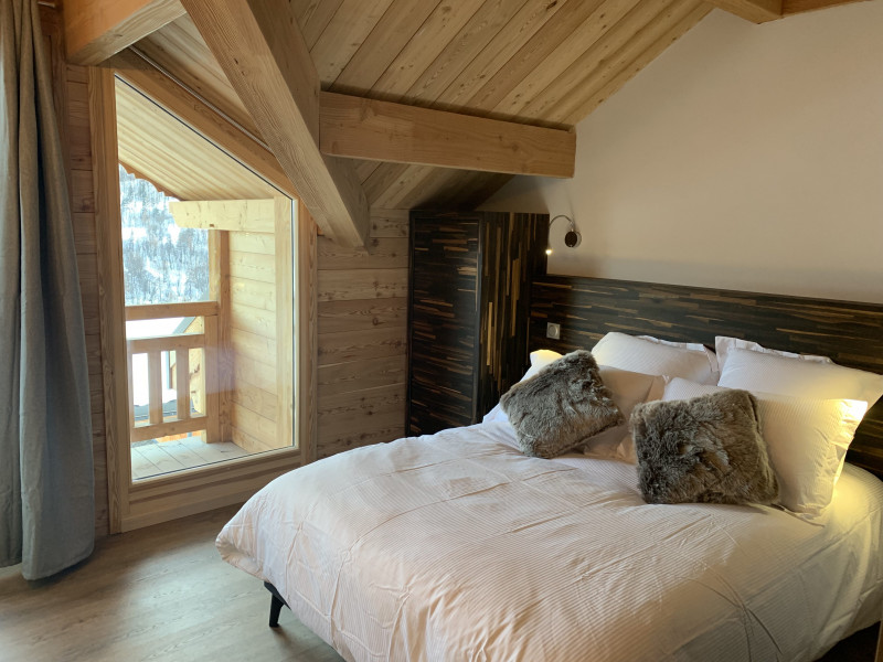 Chivoiu Lucian - Chalet La Cime des Peyrons