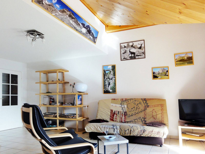 _clients_210510004_photos_10503l_9608245 _clients_210510004_photos_10503l_9608245