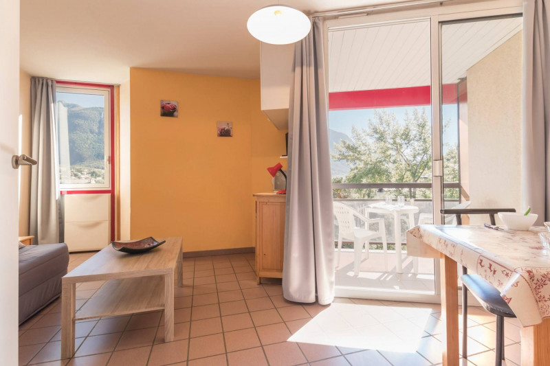 _clients_210510004_photos_11679a_10810301