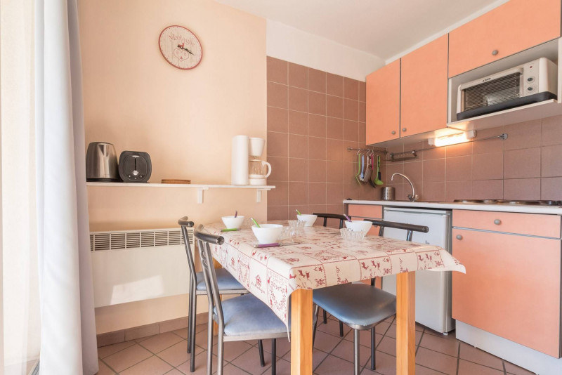 _clients_210510004_photos_11679i_10877704