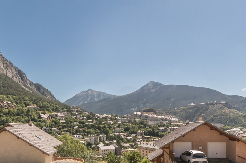 _clients_210510004_photos_11682o_10175361