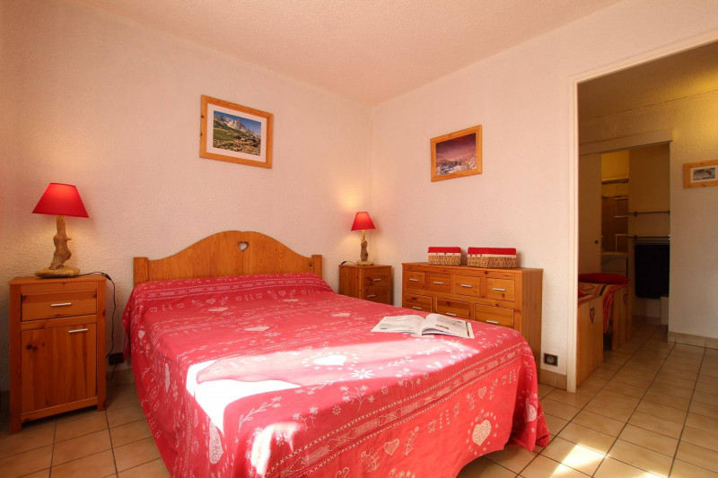 _clients_210510004_photos_11687p_9852796 _clients_210510004_photos_11687p_9852796