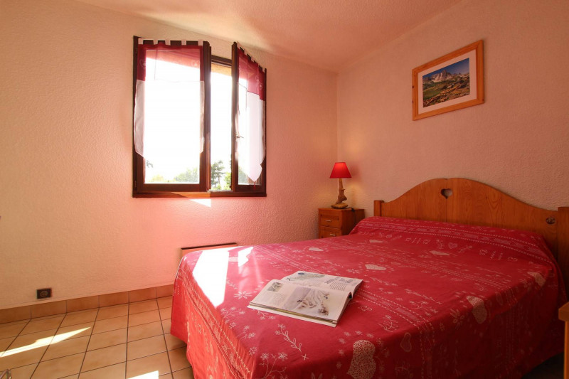 _clients_210510004_photos_11687q_9642663