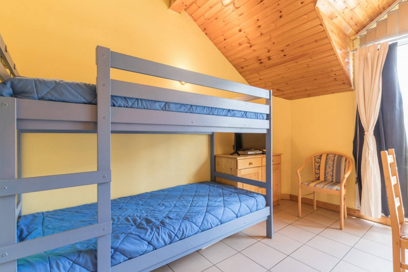 _clients_210510004_photos_11719h_9936857 _clients_210510004_photos_11719h_9936857