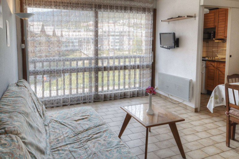 _clients_210510004_photos_11720h_10048852 _clients_210510004_photos_11720h_10048852