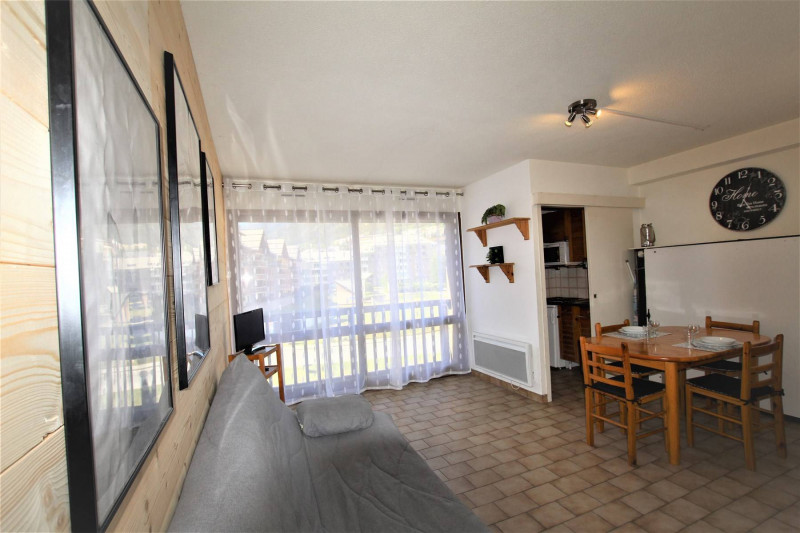 _clients_210510004_photos_11727f_10397655 _clients_210510004_photos_11727f_10397655