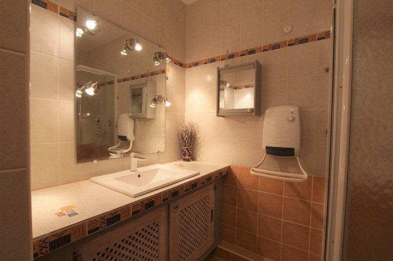 _clients_210510004_photos_14912p_10049264