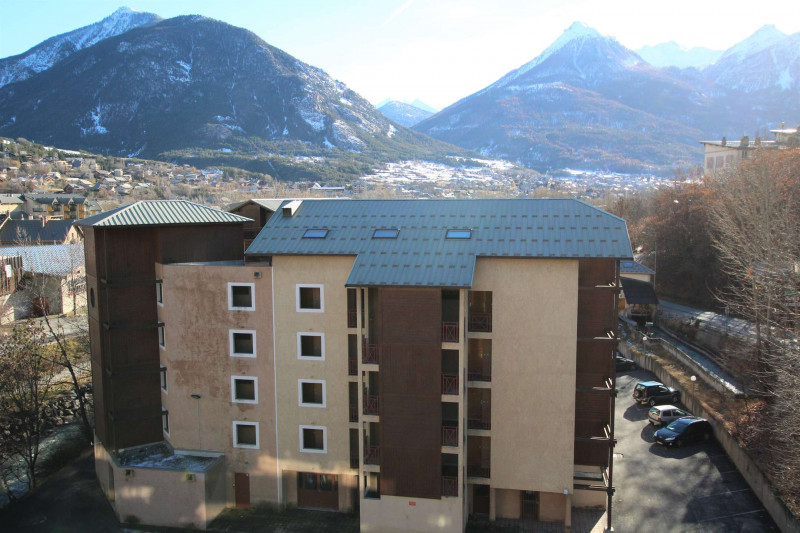 _clients_210510004_photos_17890v_10101616