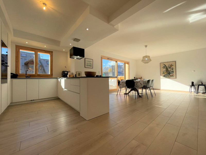 _clients_210510004_photos_18067b_11659049