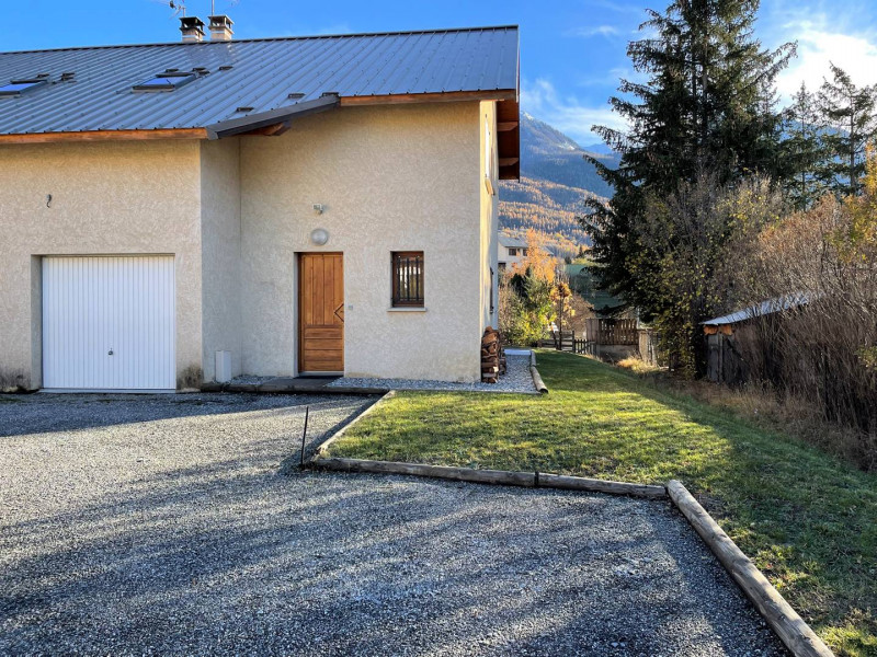 _clients_210510004_photos_18085ab_10482600