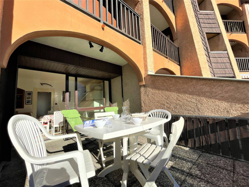 _clients_210510004_photos_18458n_10444178