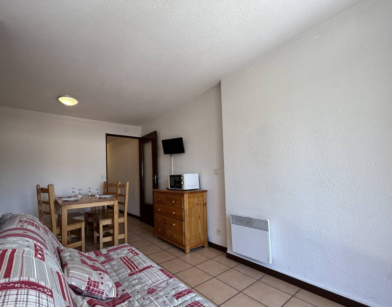 _clients_210510004_photos_20412k_10261246