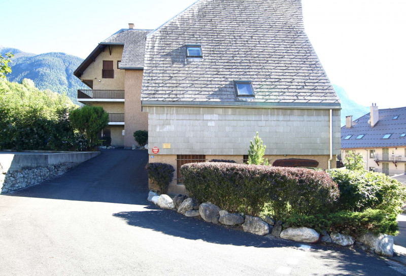 _clients_210510004_photos_23900p_10931878