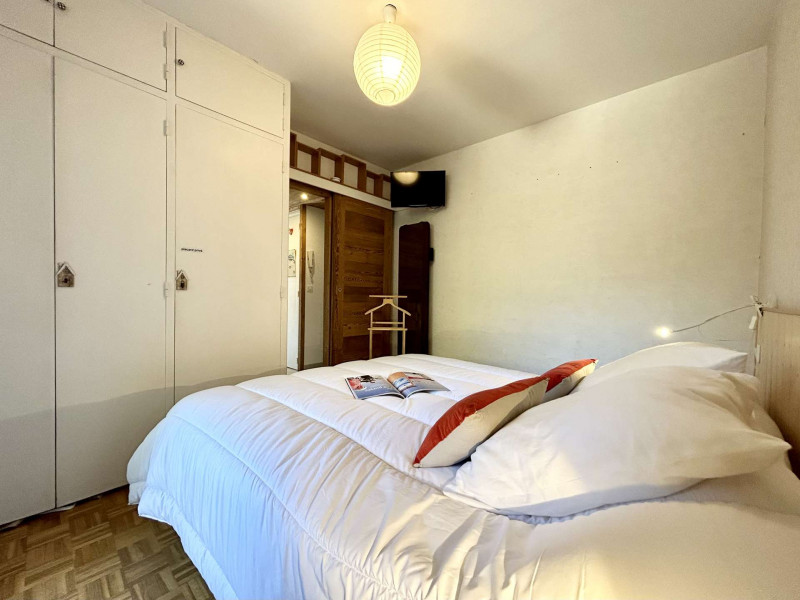 _clients_210510004_photos_23990g_10406238