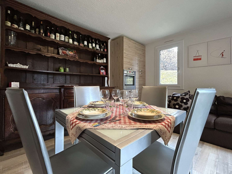 _clients_210510004_photos_25836k_10819098