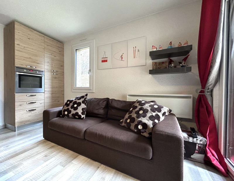 _clients_210510004_photos_25836p_10766844 _clients_210510004_photos_25836p_10766844