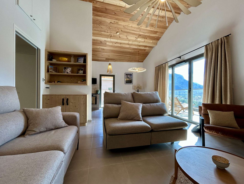 _clients_210510004_photos_26001b_9723668