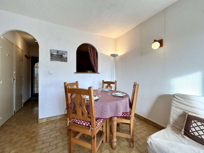 _clients_210510004_photos_26076o_10751832