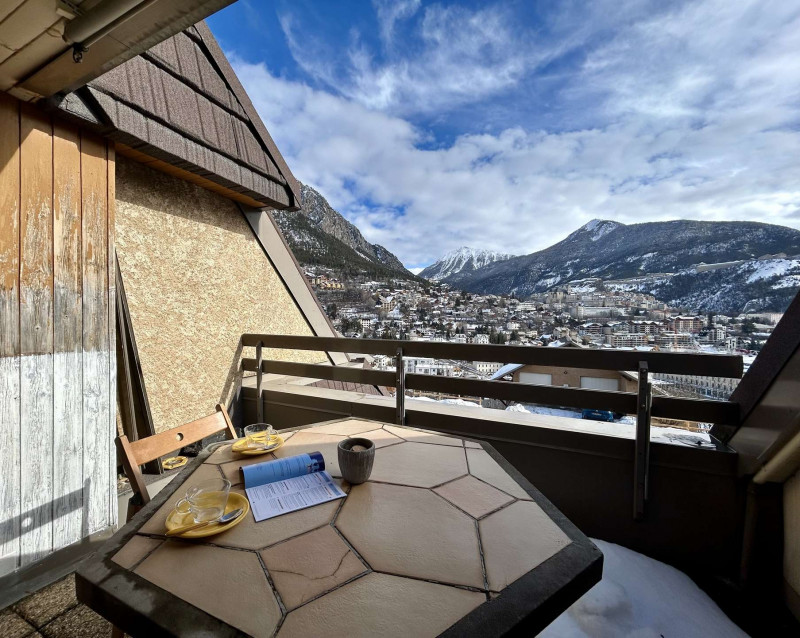 _clients_210510004_photos_26603h_10421621