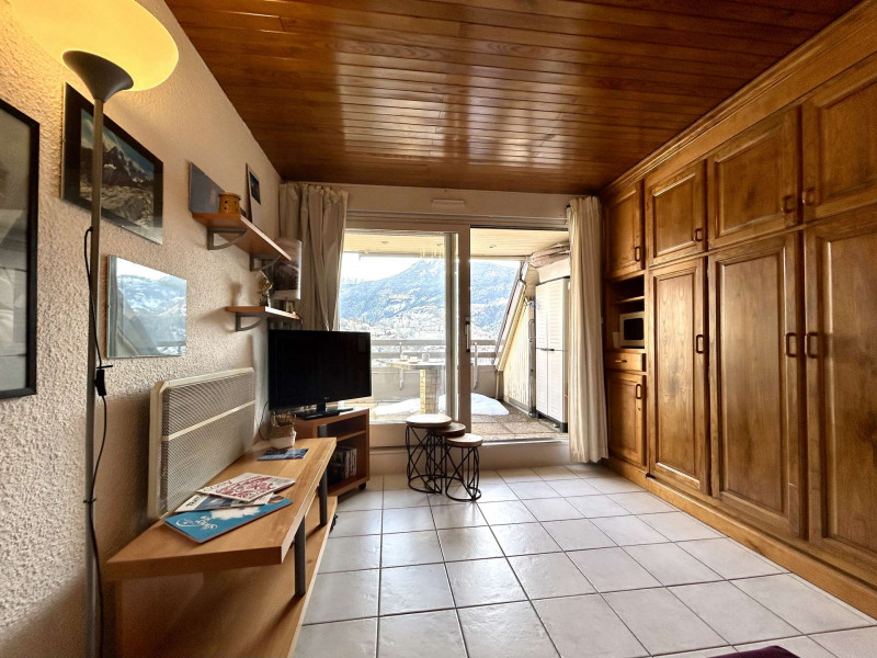 _clients_210510004_photos_26603l_10375465