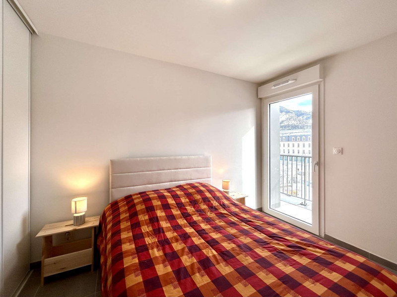 _clients_210510004_photos_26676h_10766928 _clients_210510004_photos_26676h_10766928