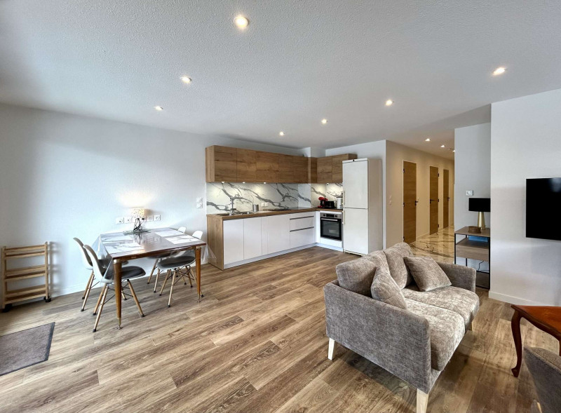 _clients_210510004_photos_26732h_10429261 _clients_210510004_photos_26732h_10429261