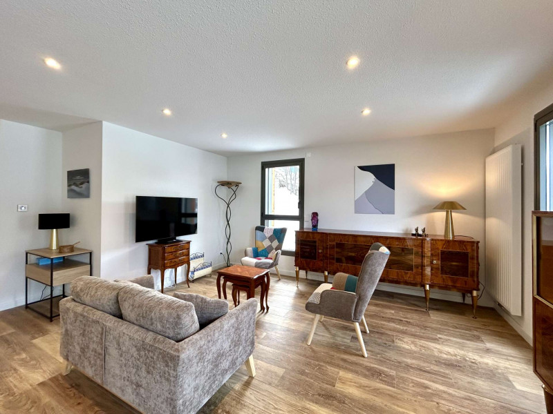 _clients_210510004_photos_26732i_10513695