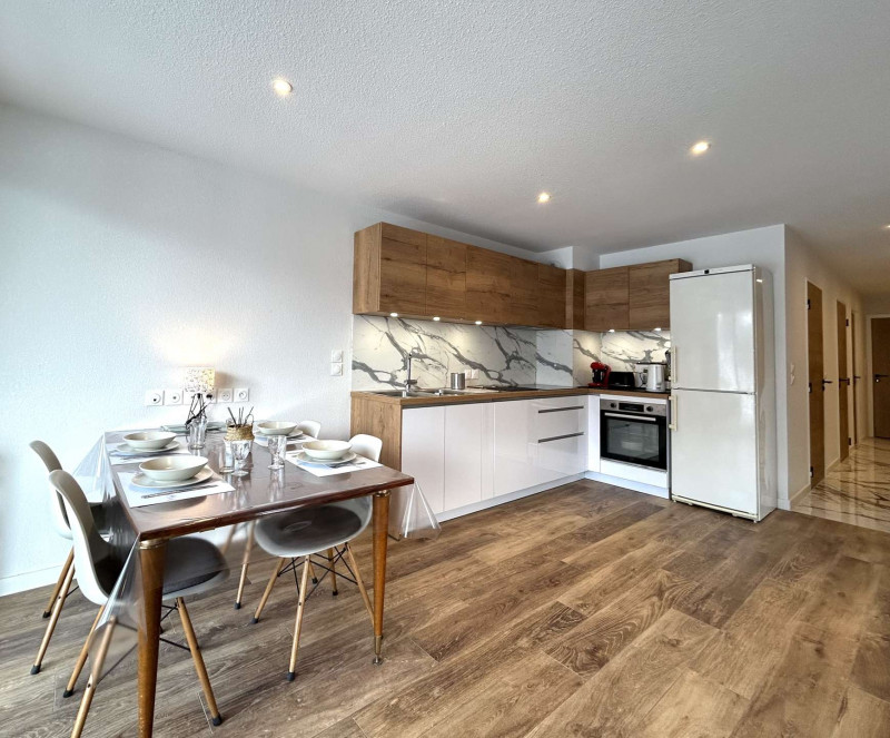 _clients_210510004_photos_26732k_10406414