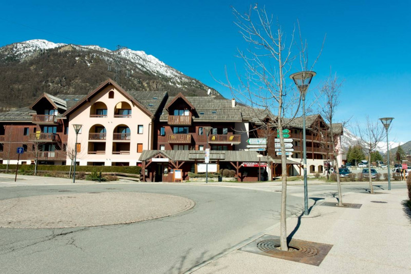 _clients_210524001_photos_10930l_9884421 _clients_210524001_photos_10930l_9884421