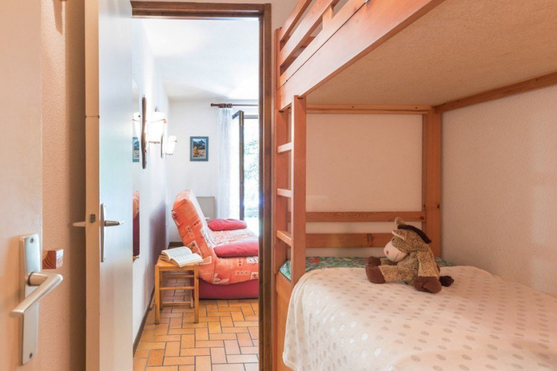 _clients_210524001_photos_11048d_10214213