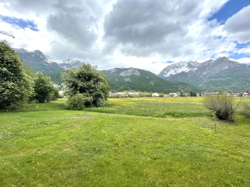 _clients_210524001_photos_11065q_9723999 _clients_210524001_photos_11065q_9723999